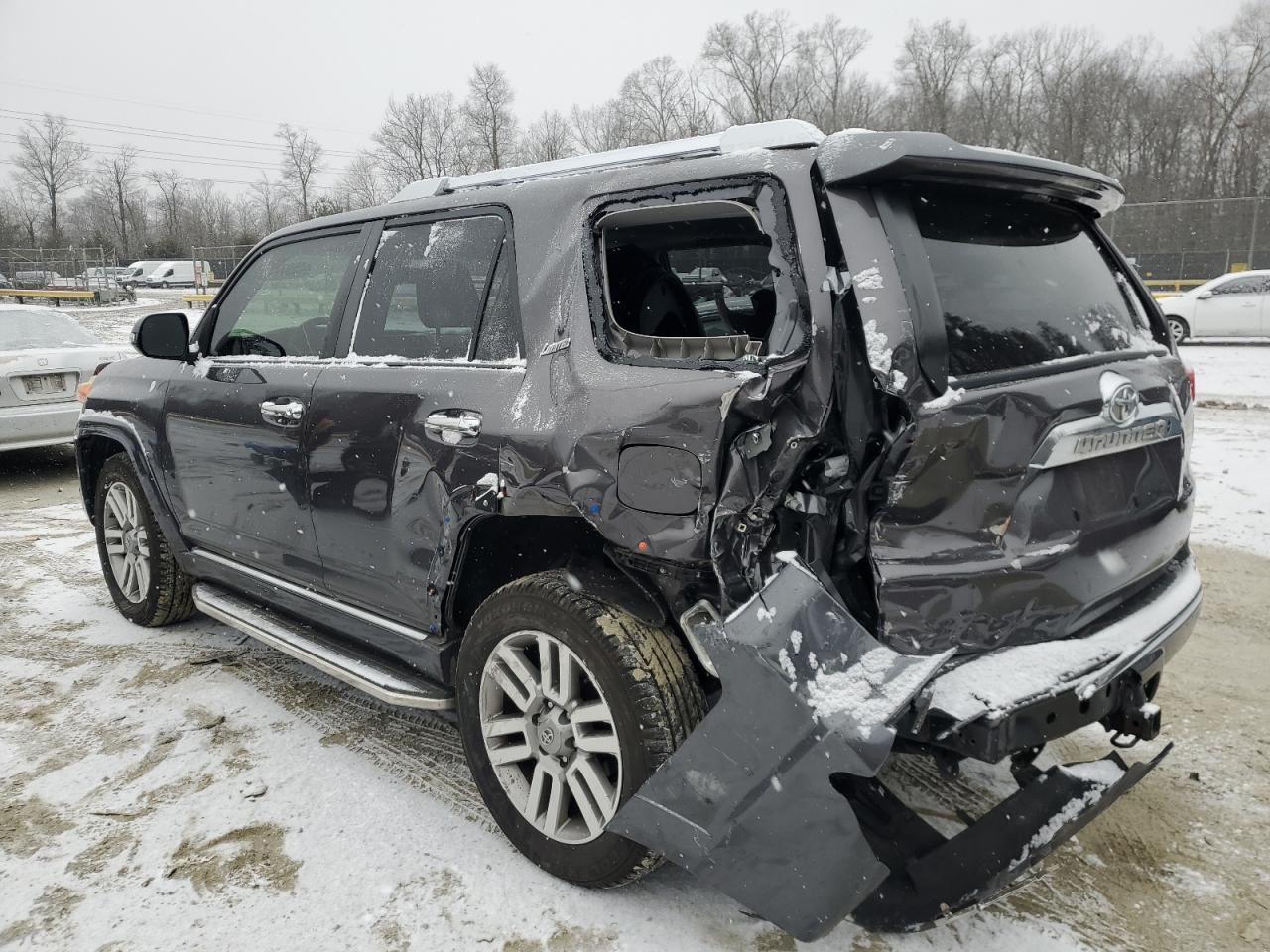 2013 Toyota 4Runner - Image 2