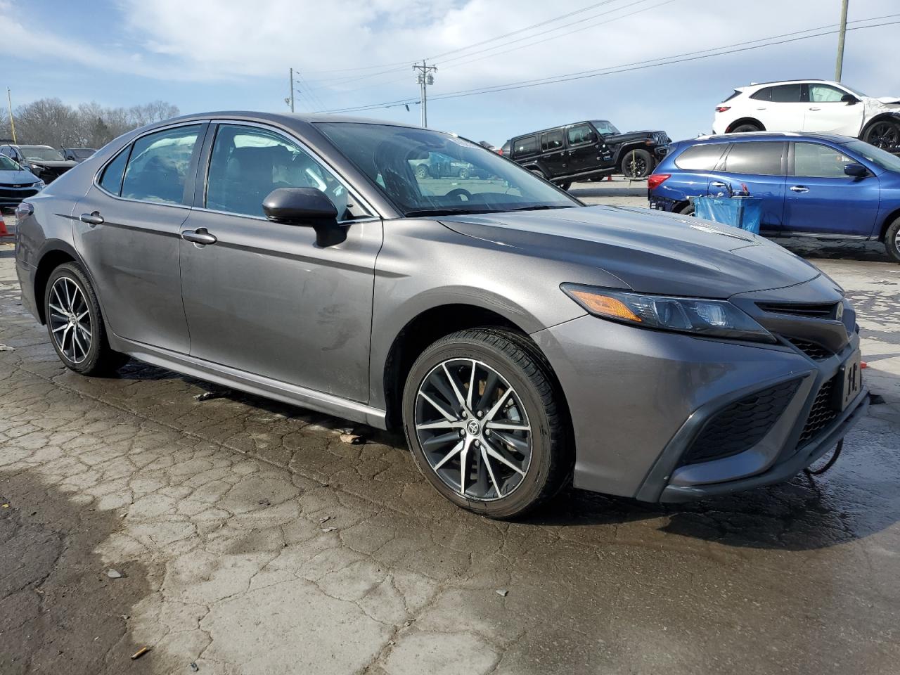 2023 Toyota Camry - Image 4