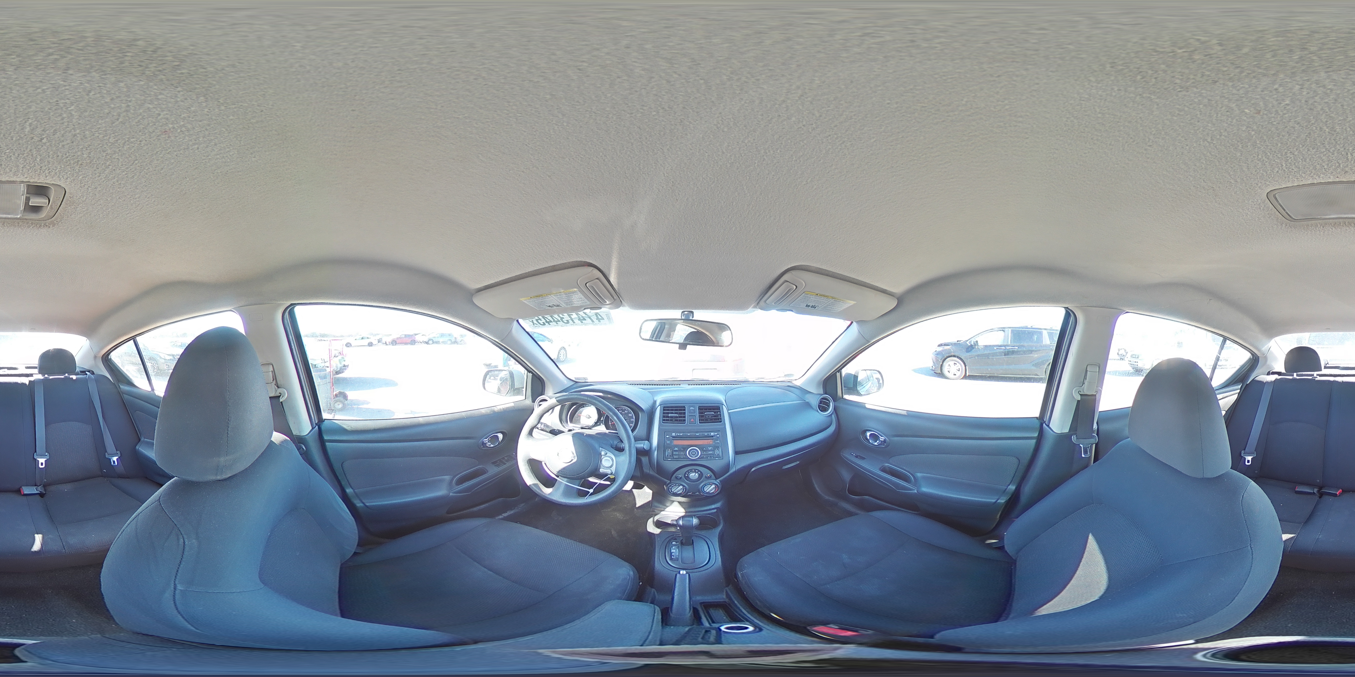 2013 Nissan Versa - Image 13