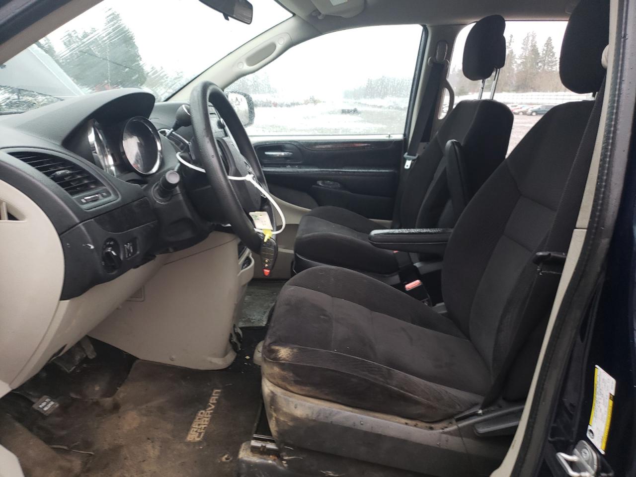 2014 Dodge Caravan - Image 7