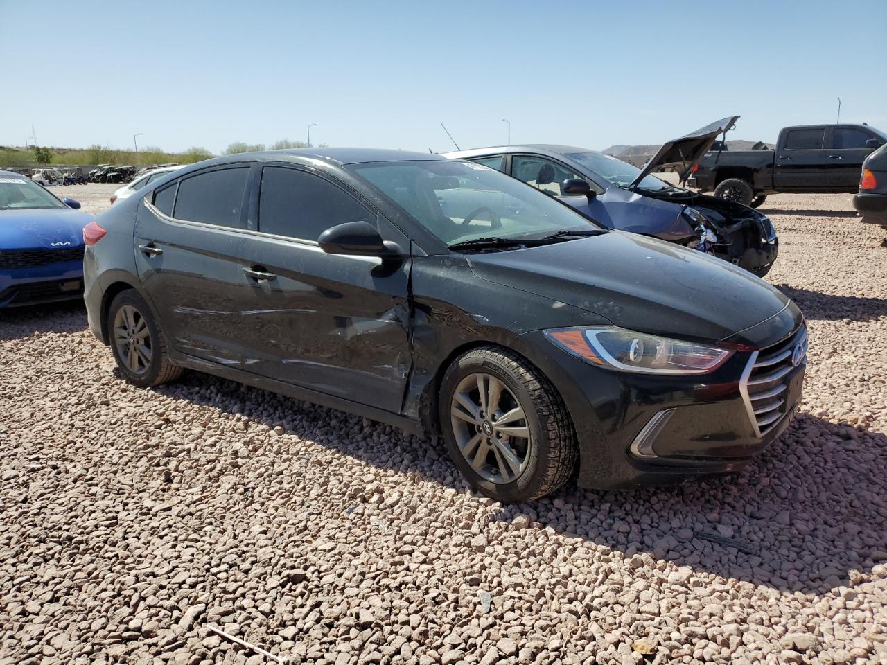 2017 Hyundai Elantra - Image 4