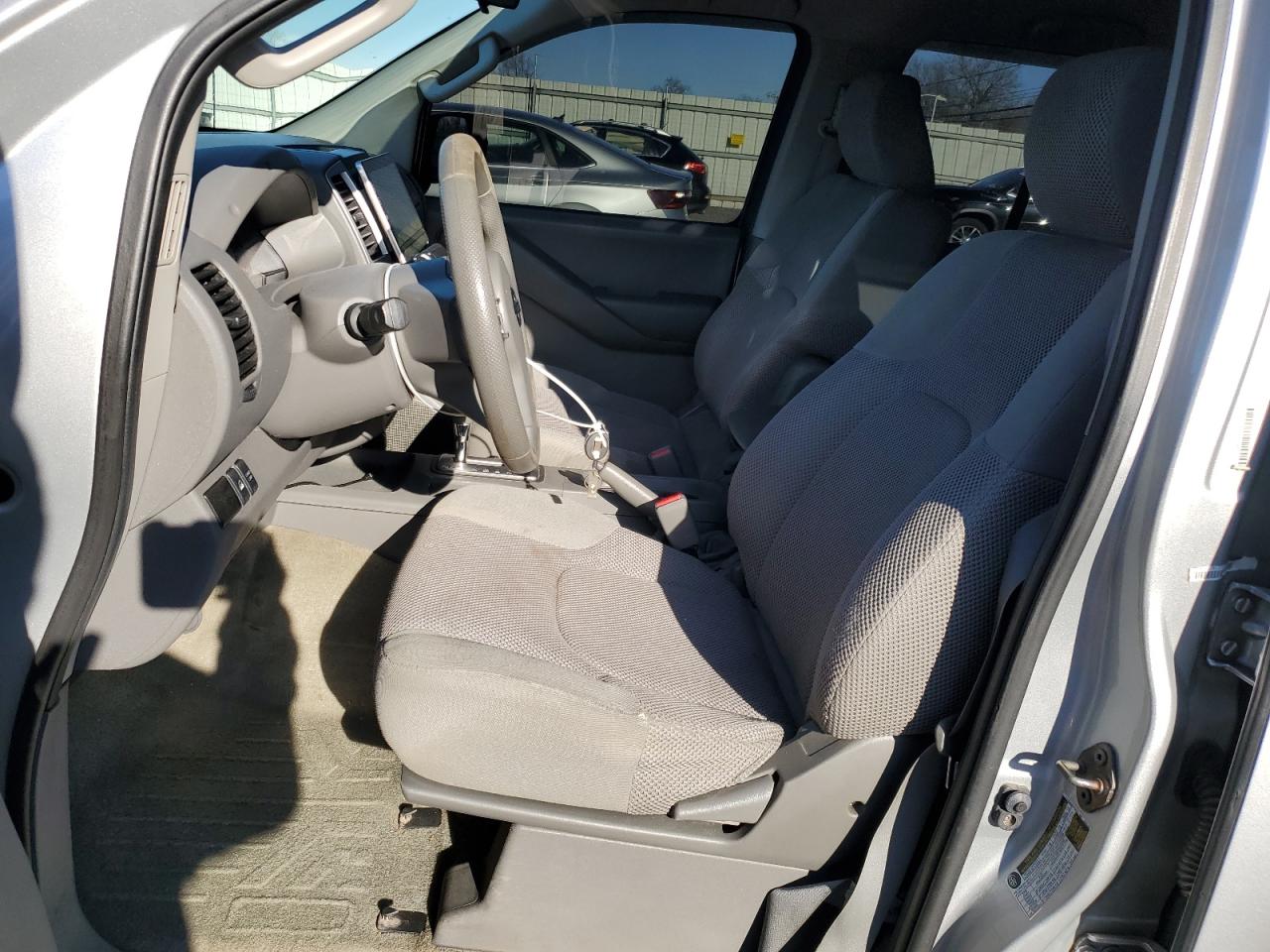 2014 Nissan Navara (Frontier) - Image 7