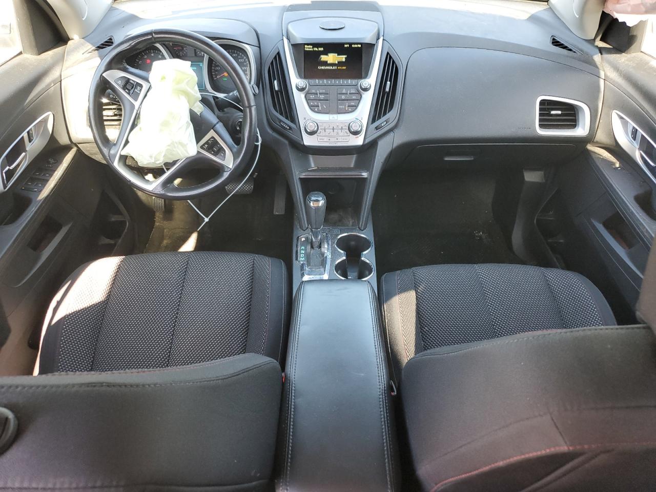 2017 Chevrolet Equinox - Image 8