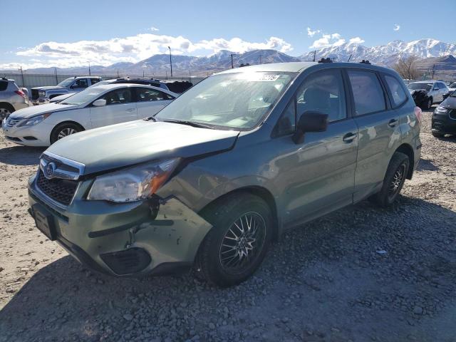  SUBARU FORESTER 2015 Зеленый