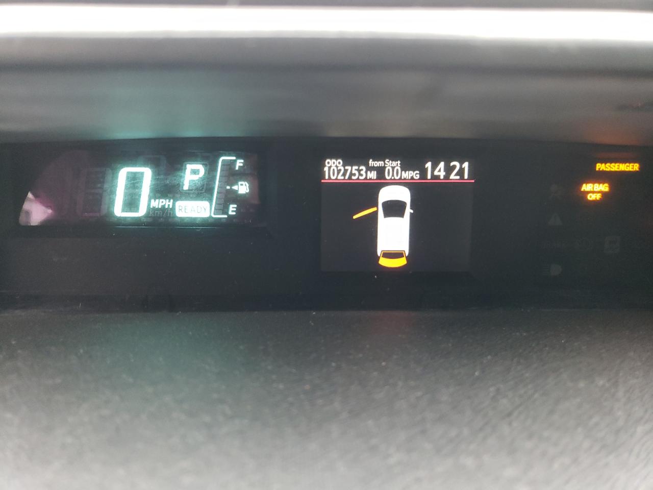 2014 Toyota Prius - Image 9
