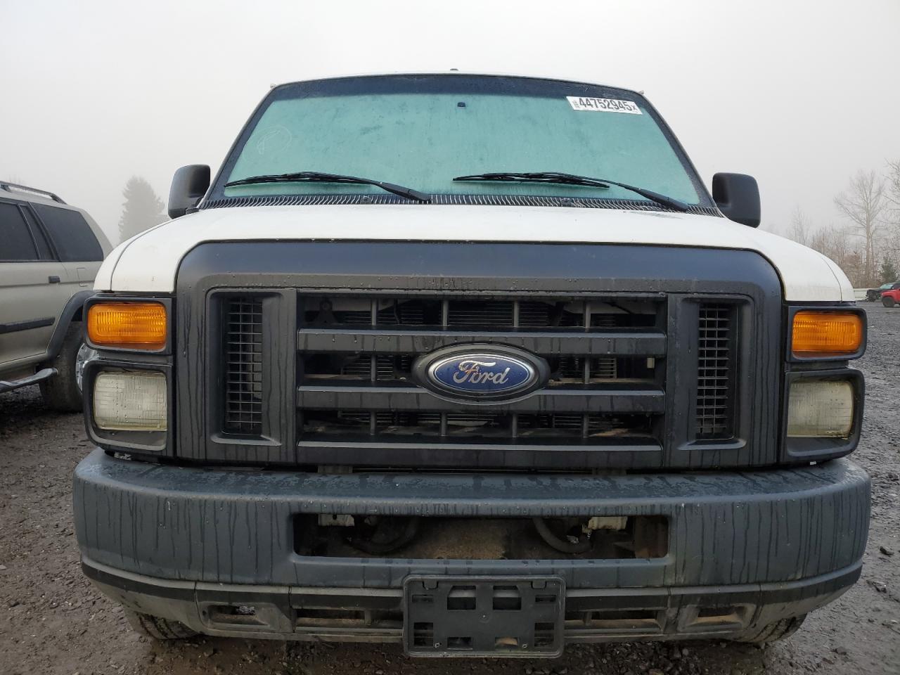2009 Ford Econoline - Image 5