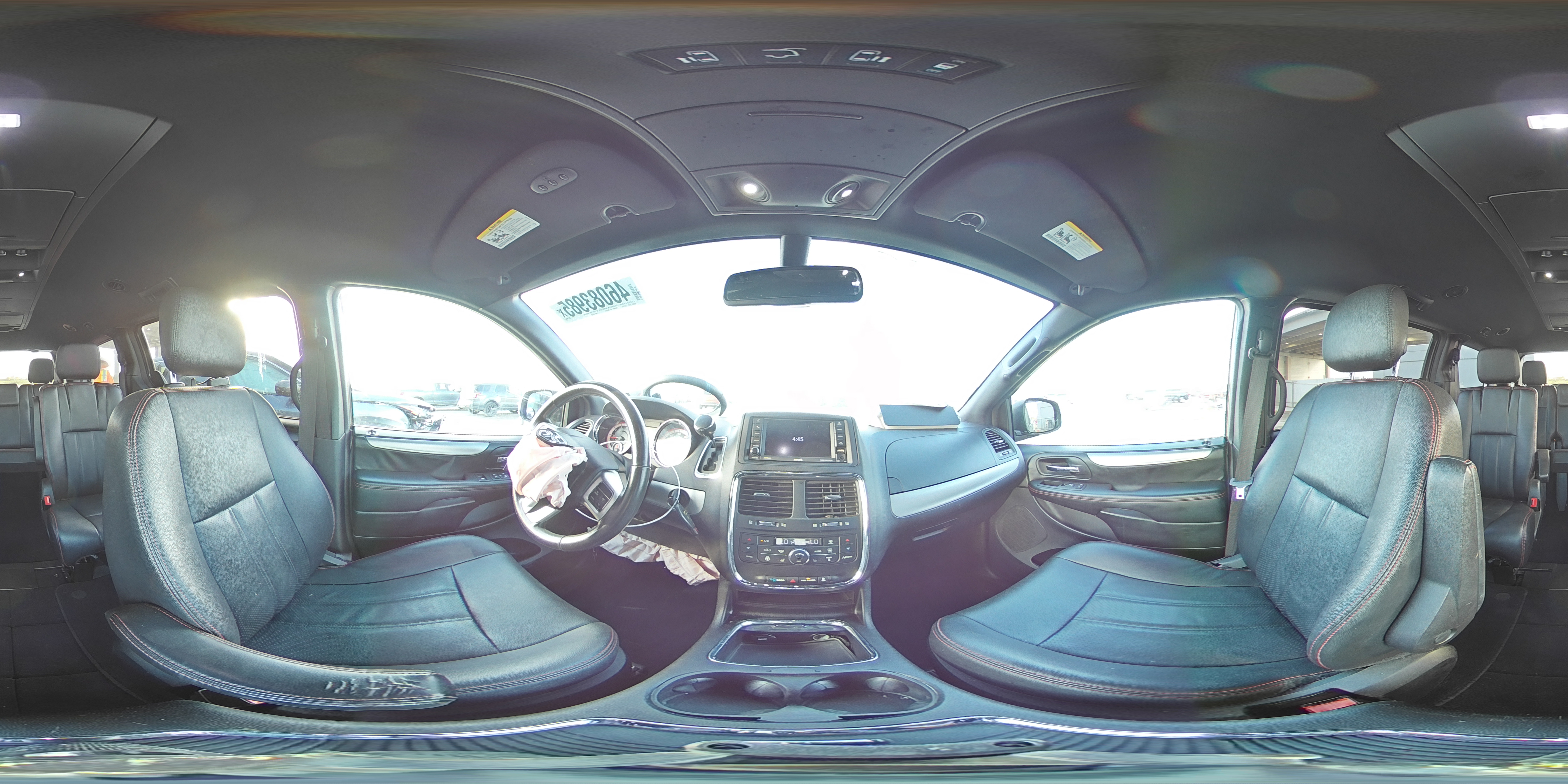 2019 Dodge Caravan - Image 15