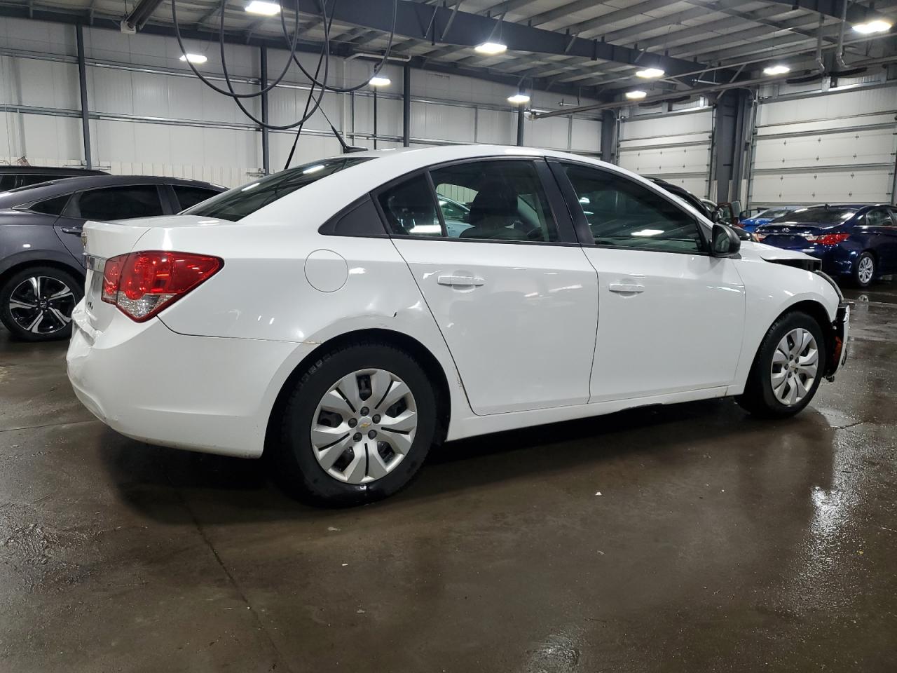 2013 Chevrolet Cruze - Image 3