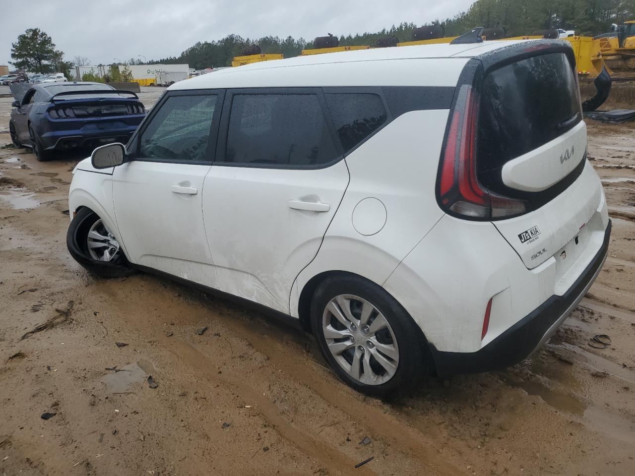 2024 Kia Soul - Image 2