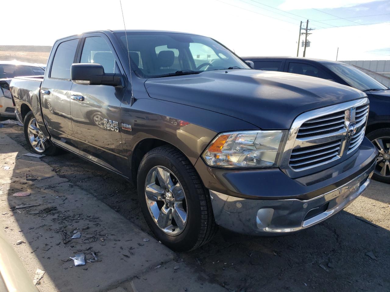 2016 RAM 1500 - Image 4