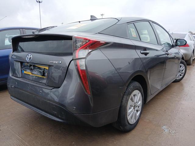 2017 TOYOTA PRIUS BUSI