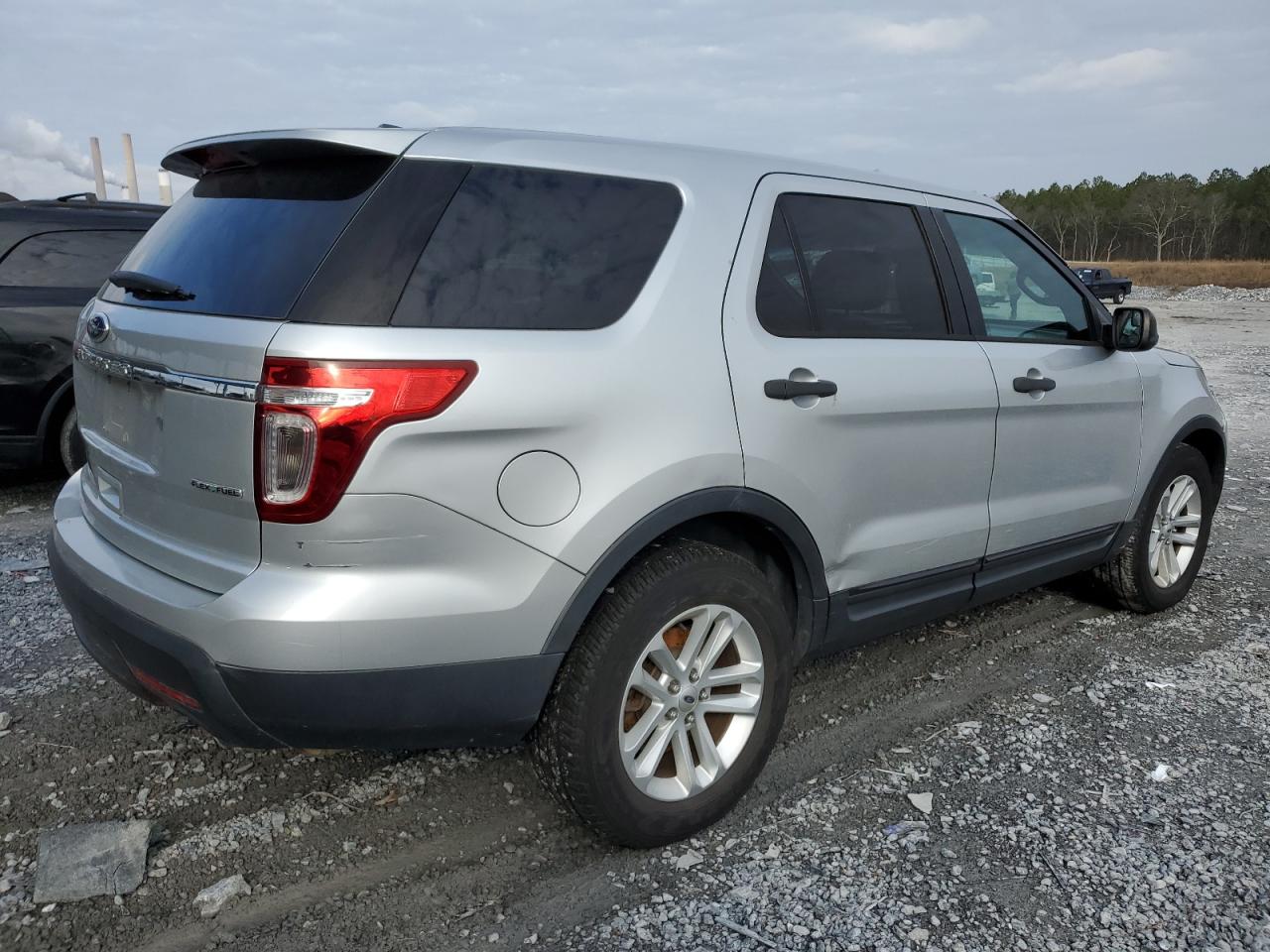 2015 Ford Explorer - Image 3