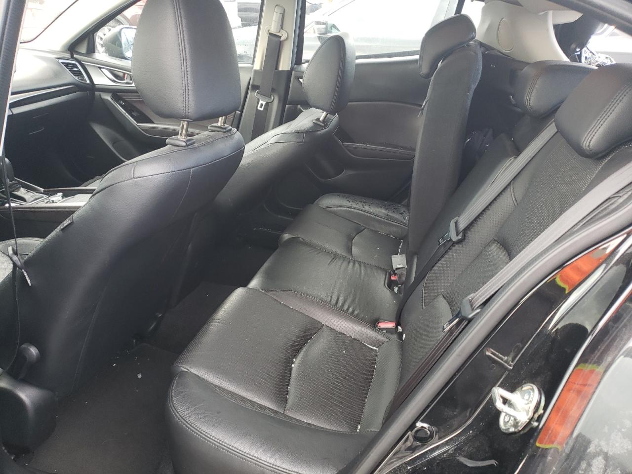 2017 Mazda 3 - Image 11