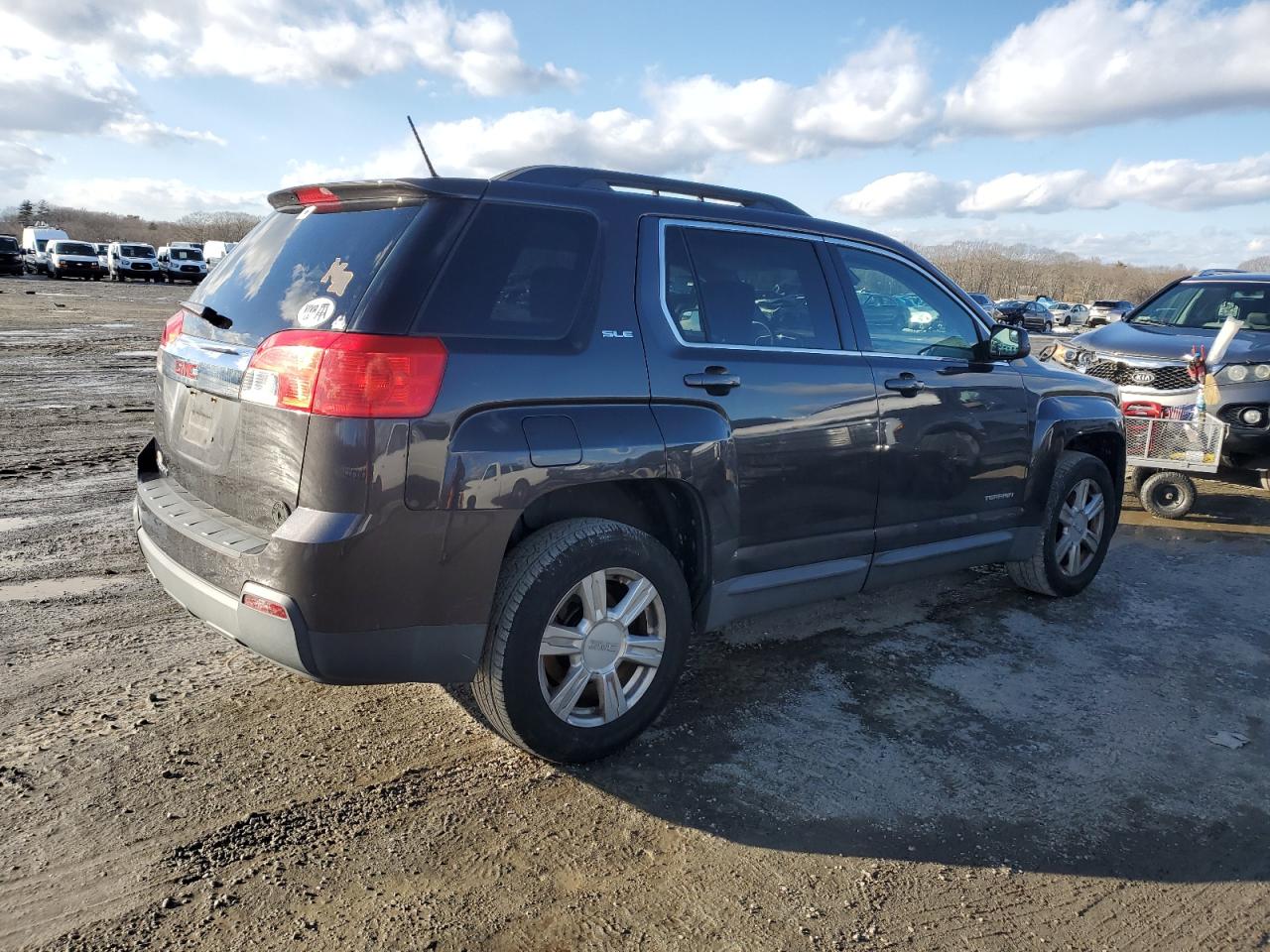 2014 GMC Terrain - Image 3