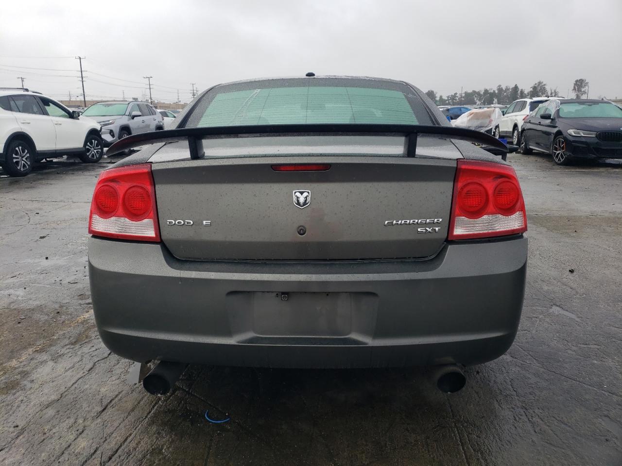 2010 Dodge Charger - Image 6