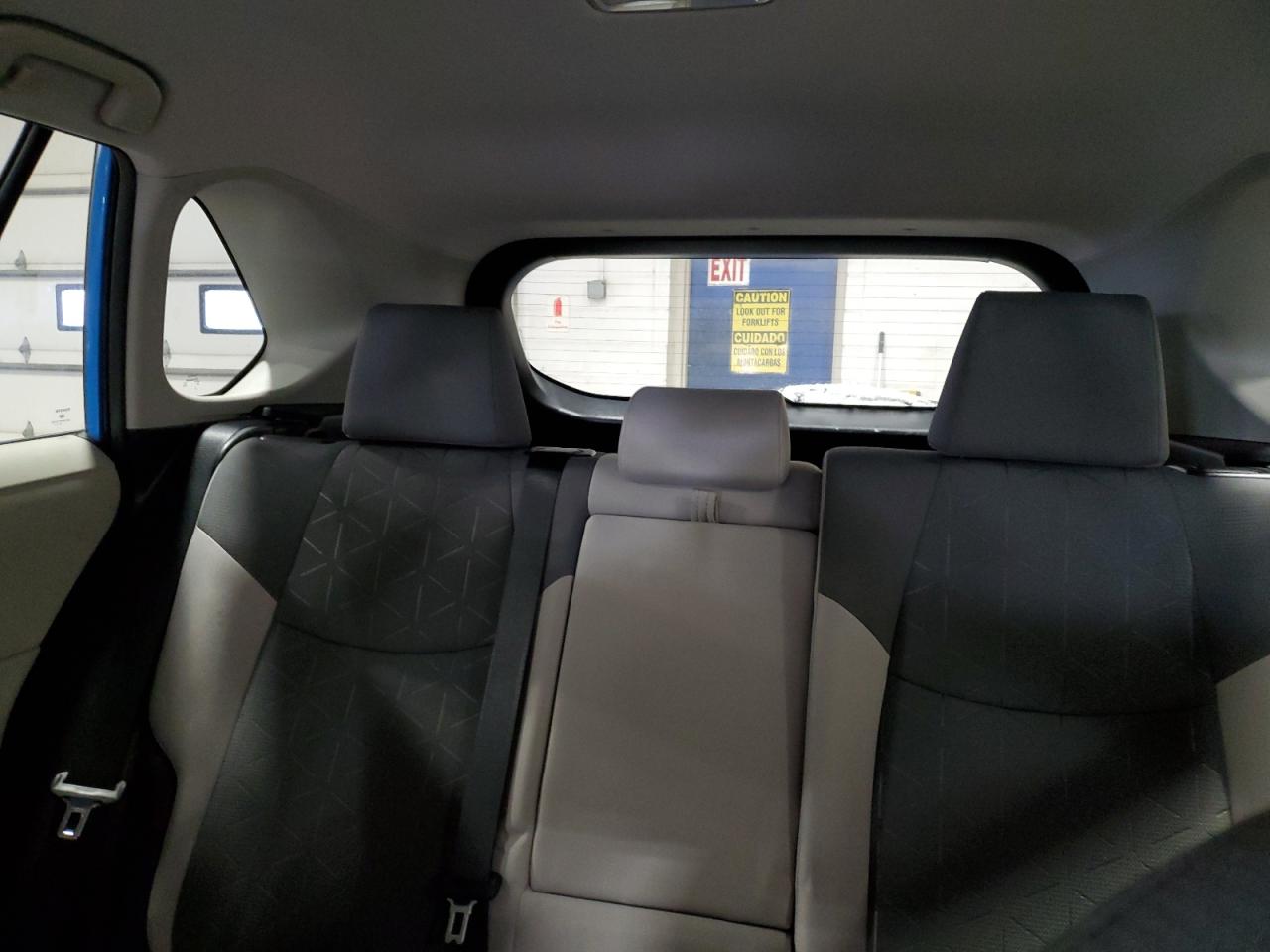 2020 Toyota RAV 4 - Image 10