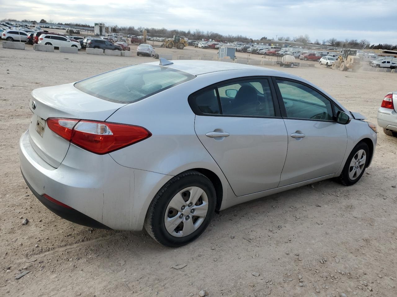 2016 Kia Forte - Image 3