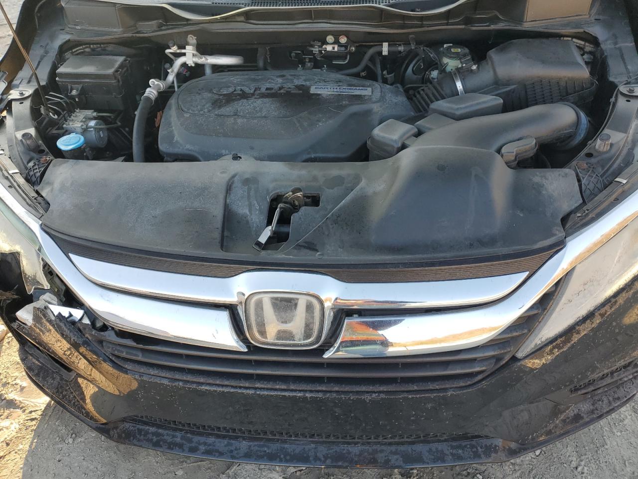 2018 Honda Odyssey - Image 12