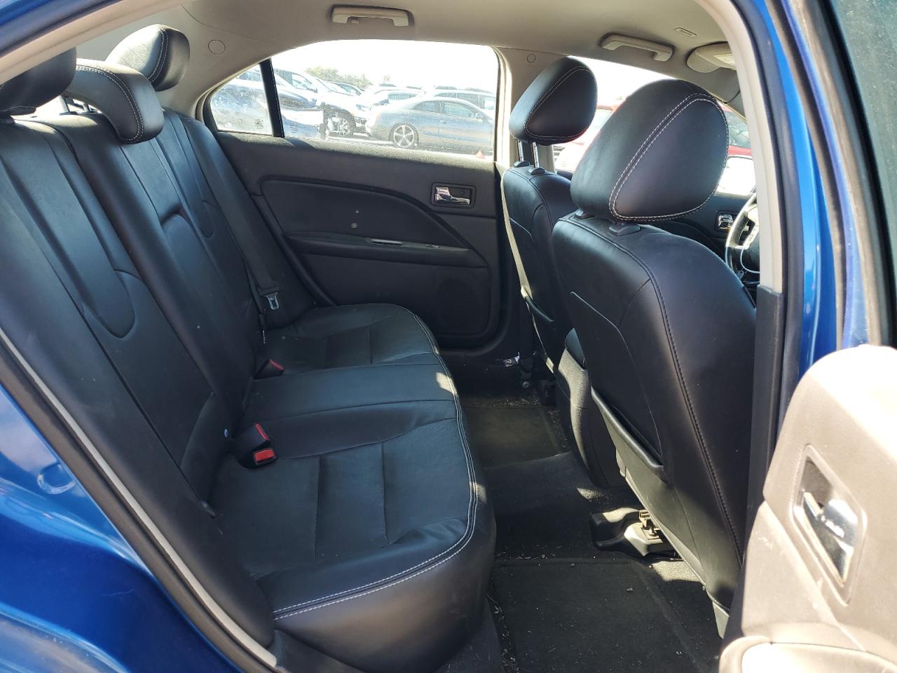 2011 Ford Fusion - Image 10