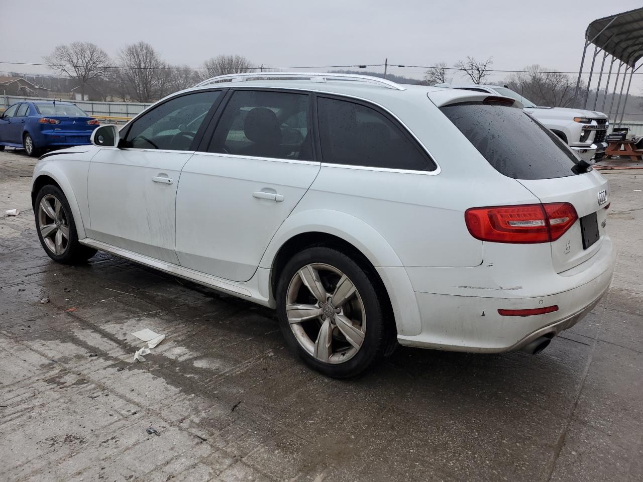 2015 Audi A4 - Image 2