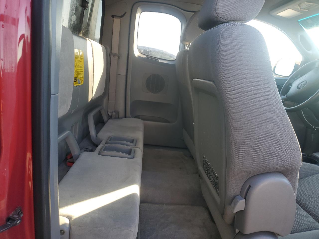 2006 Toyota Tacoma - Image 10