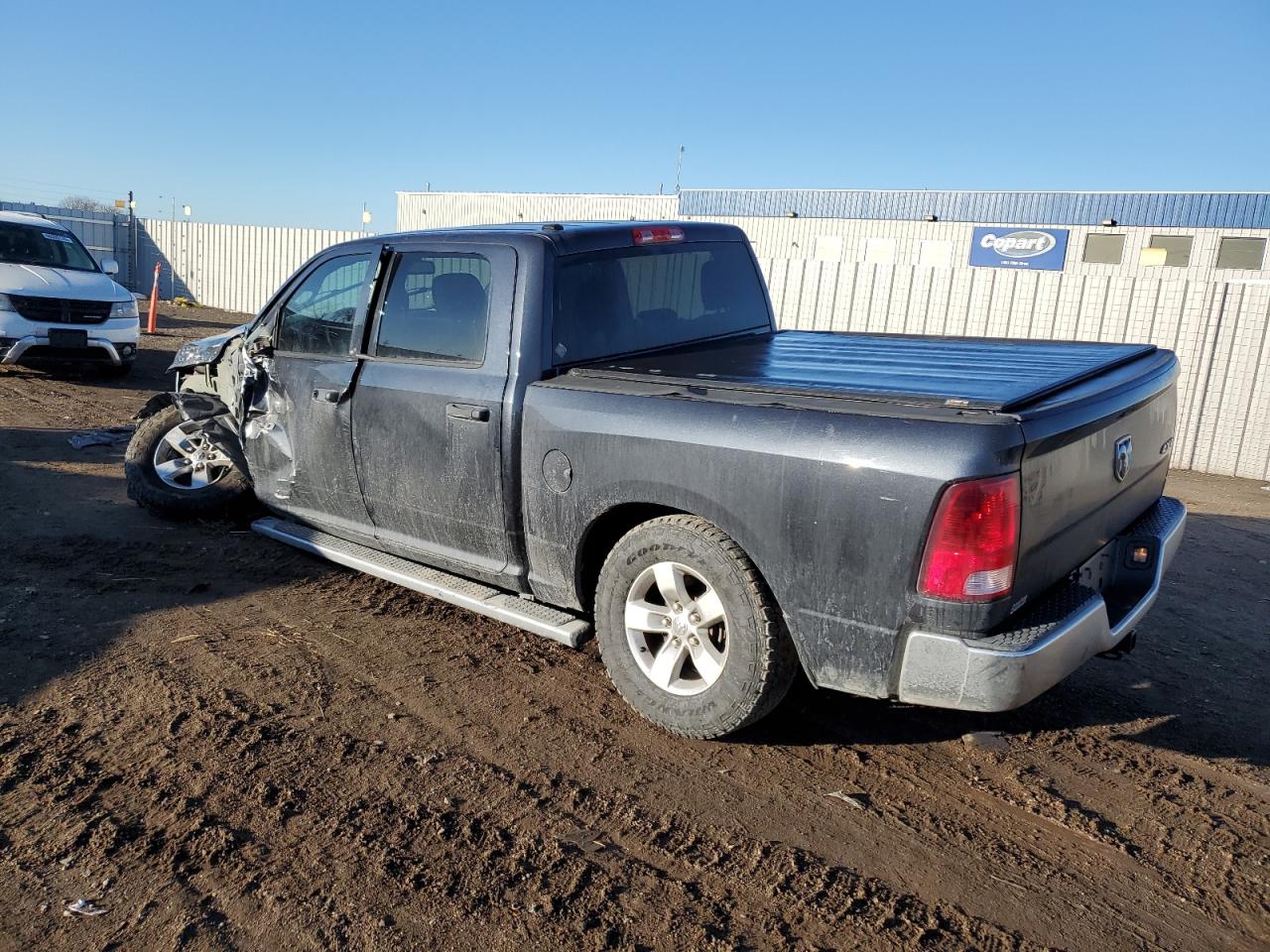 2015 RAM 1500 - Image 2