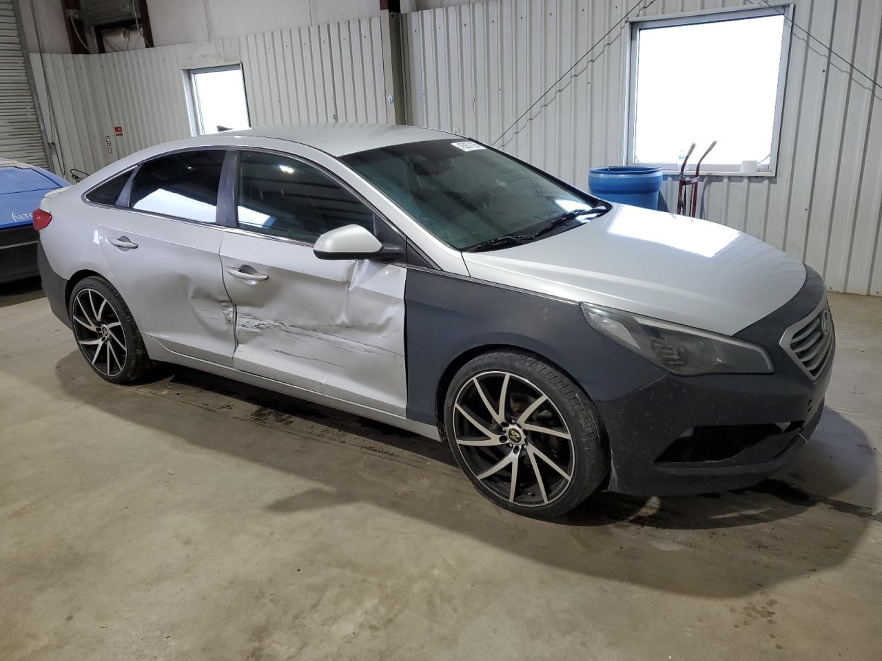 2016 Hyundai Sonata - Image 4