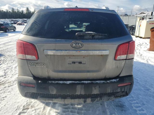 2013 KIA SORENTO LX