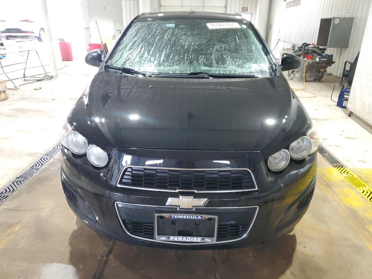 2016 Chevrolet Sonic - Image 5