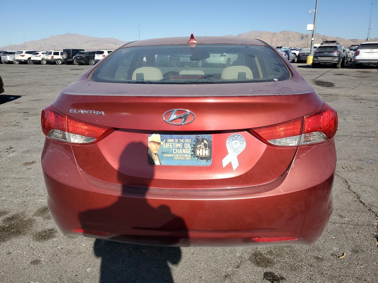 2013 Hyundai Elantra - Image 6