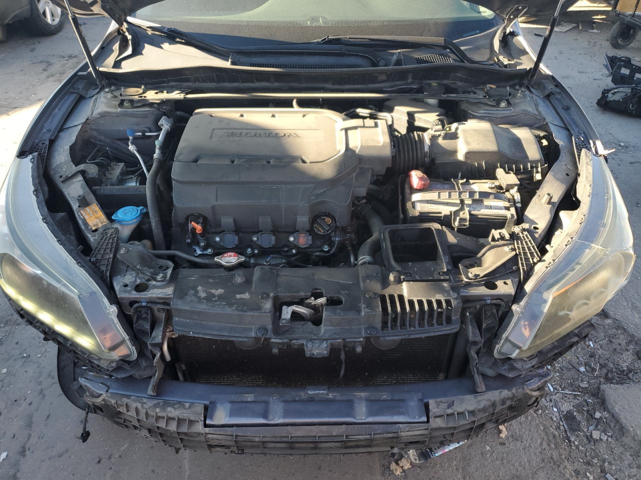 2013 Honda Accord - Image 13