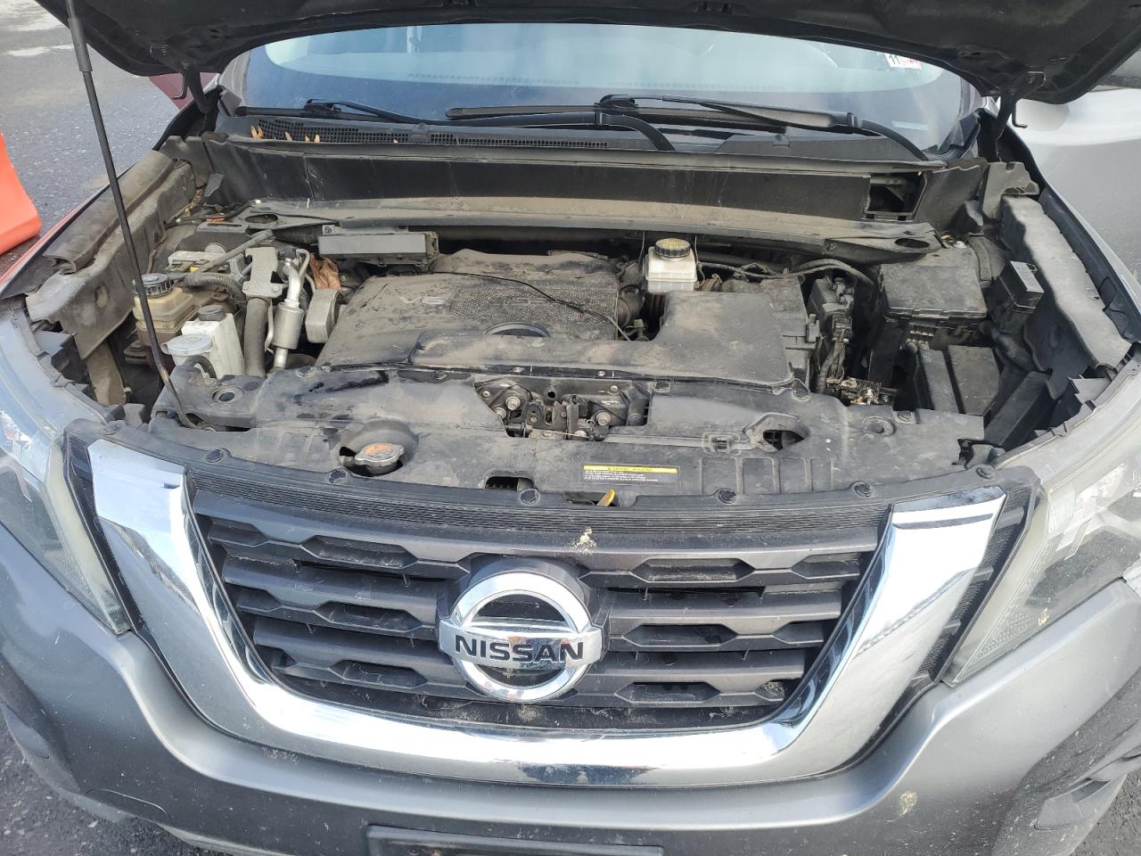 2018 Nissan Pathfinder - Image 12