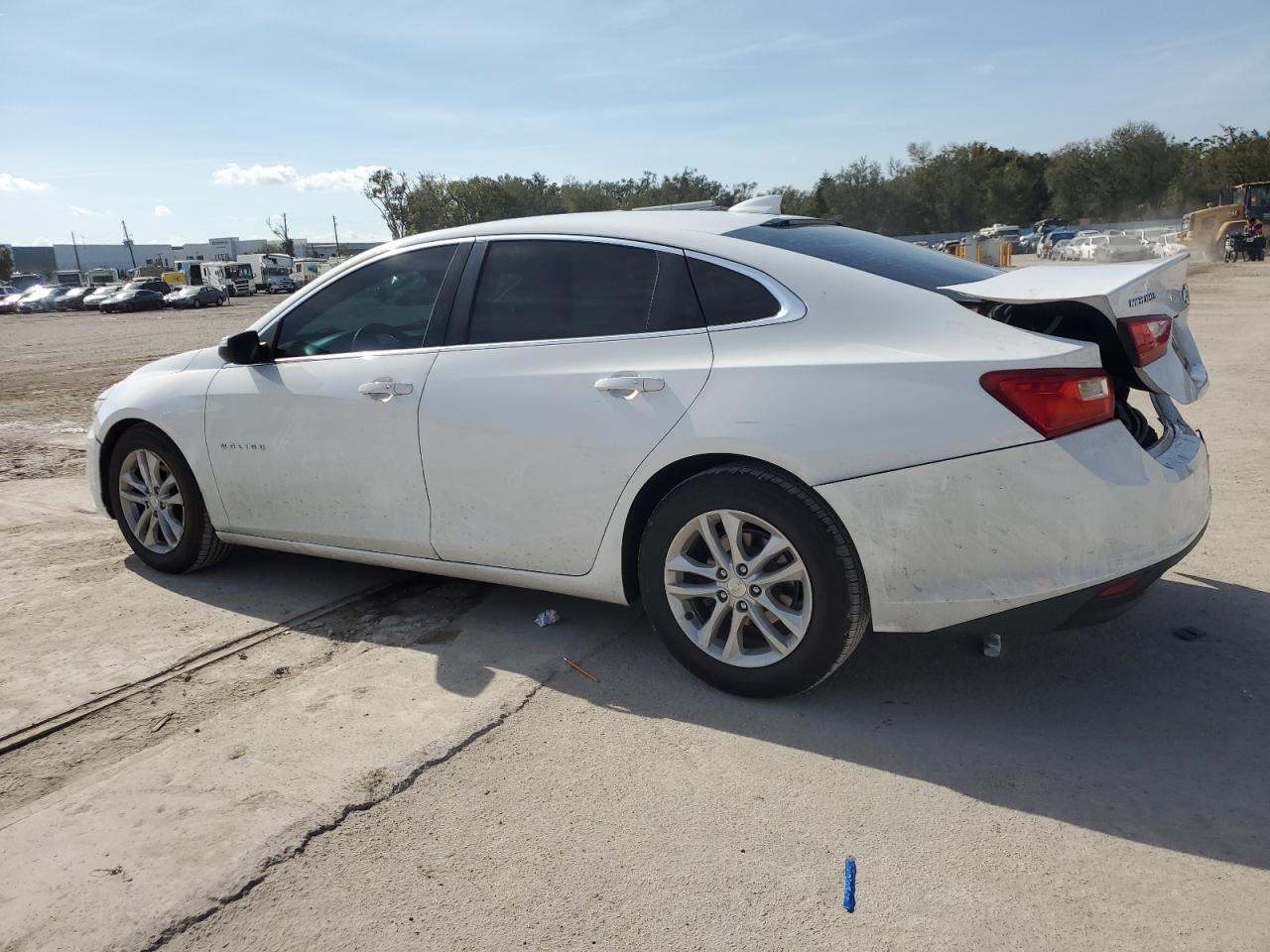 2017 Chevrolet Malibu - Image 2