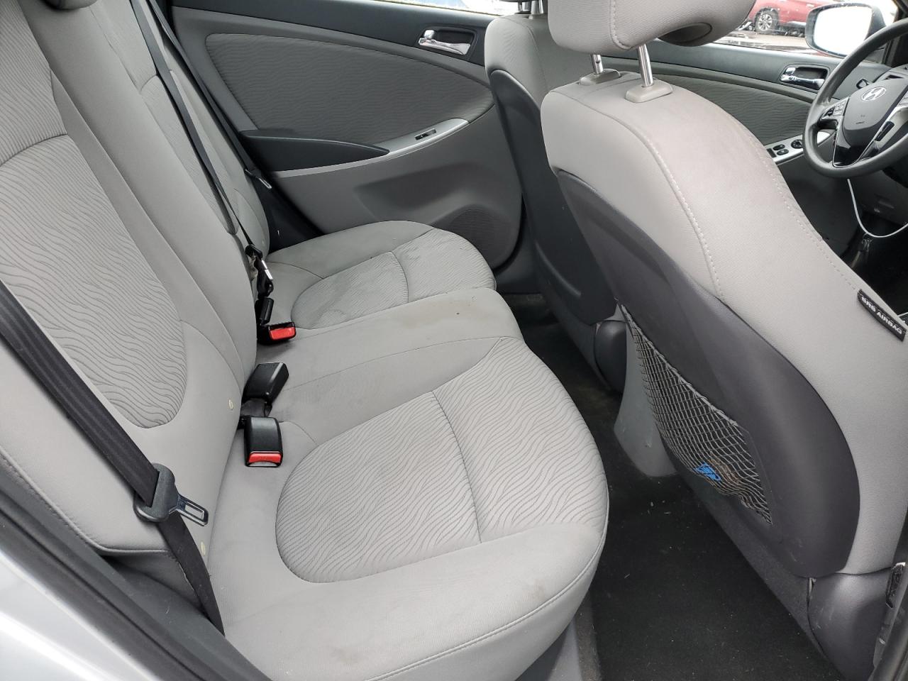 2013 Hyundai Accent - Image 11