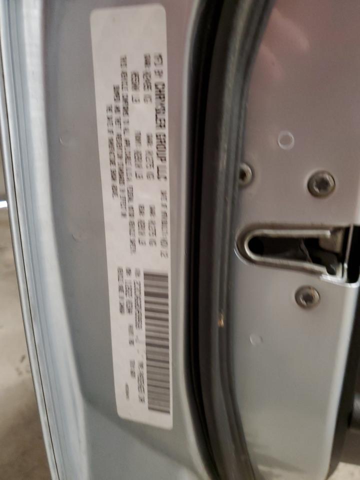 2013 Chrysler 300 - Image 12