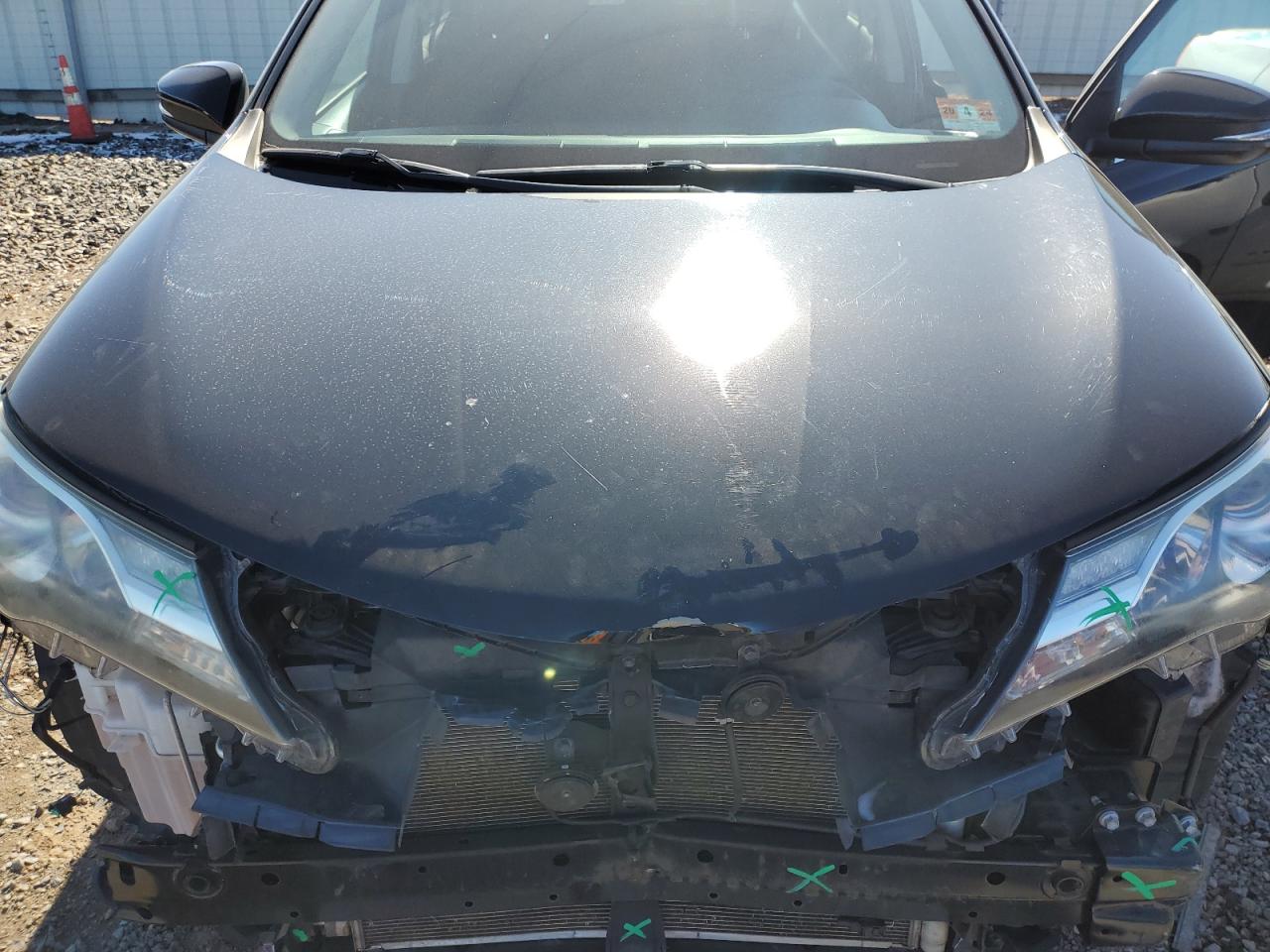 2015 Toyota RAV 4 - Image 12