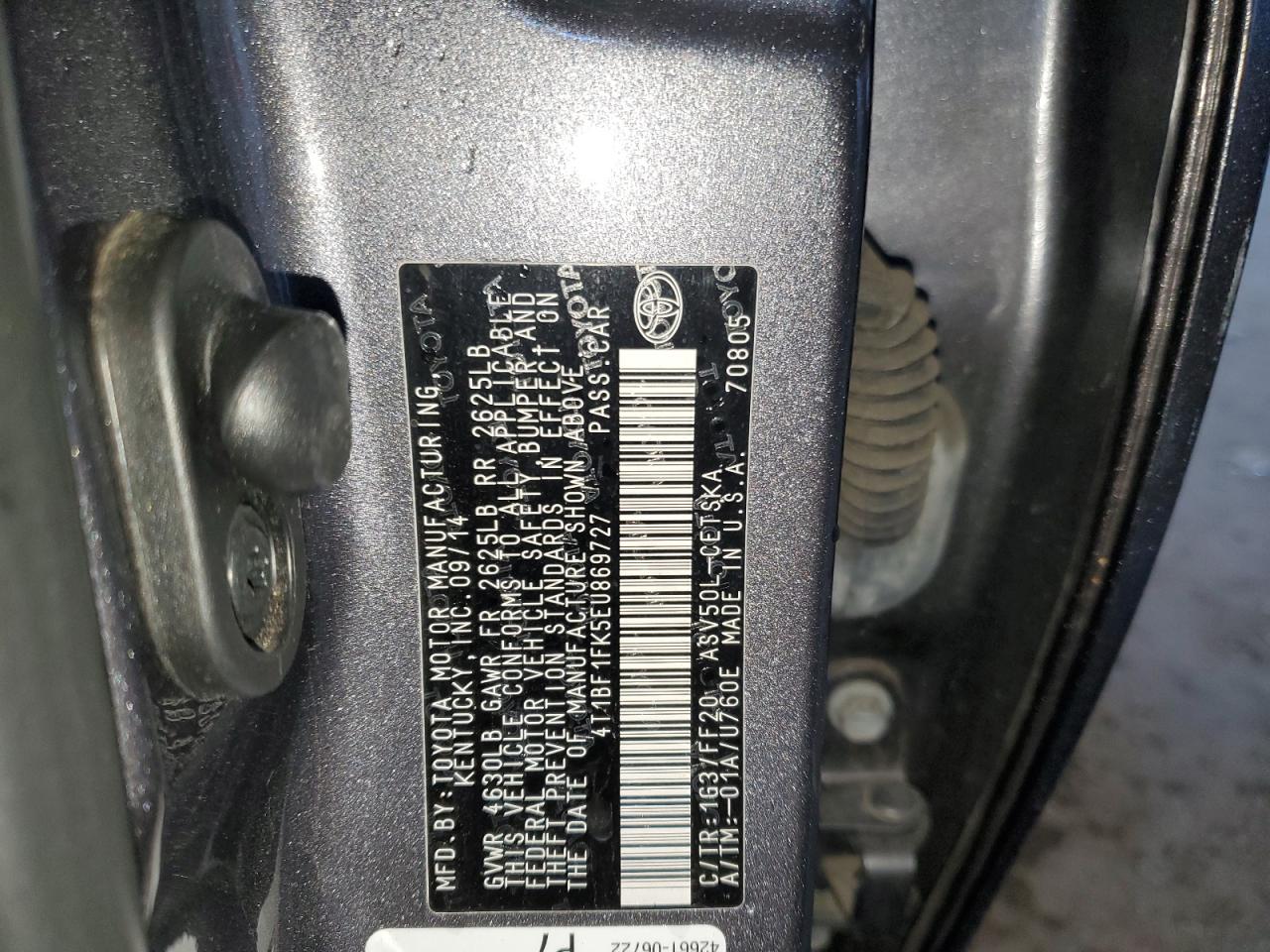 2014 Toyota Camry - Image 12
