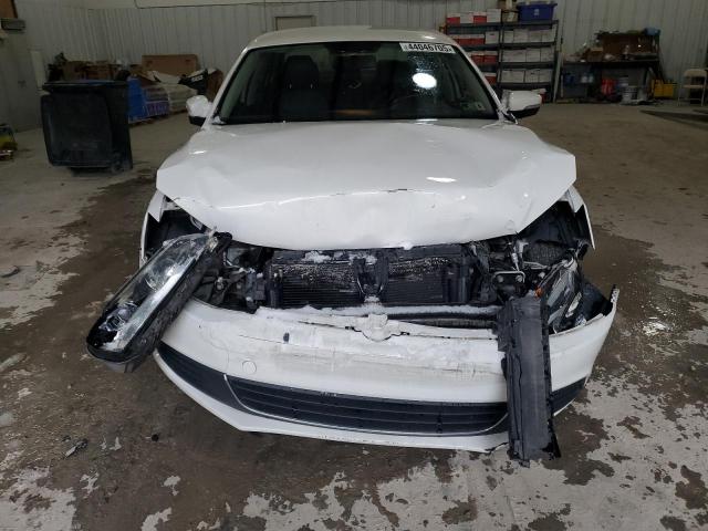Седаны VOLKSWAGEN JETTA 2013 Белый
