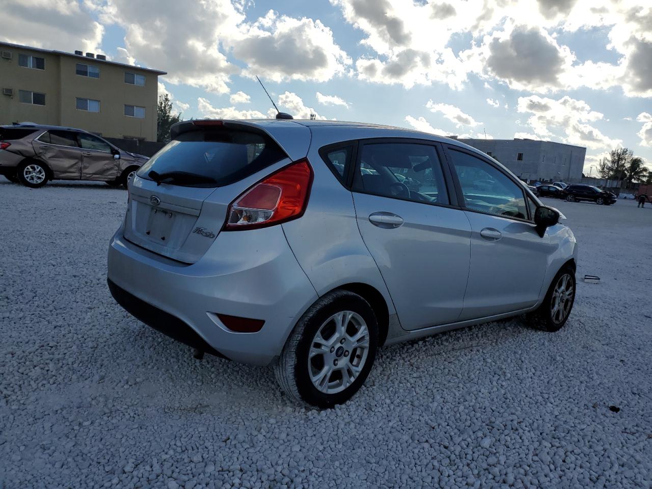 2014 Ford Fiesta - Image 3