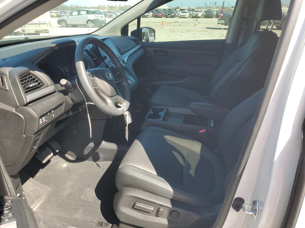 2024 Honda Odyssey - Image 7