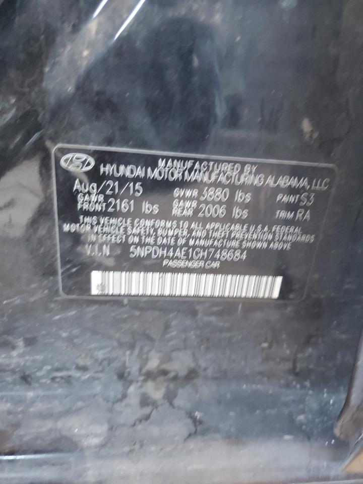 2016 Hyundai Elantra - Image 14