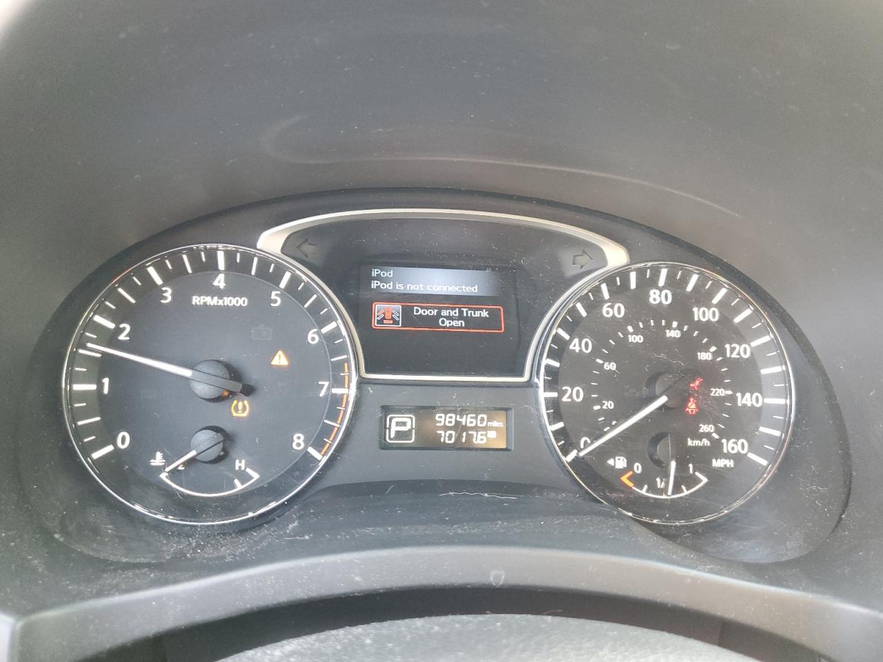 2015 Nissan Altima - Image 9