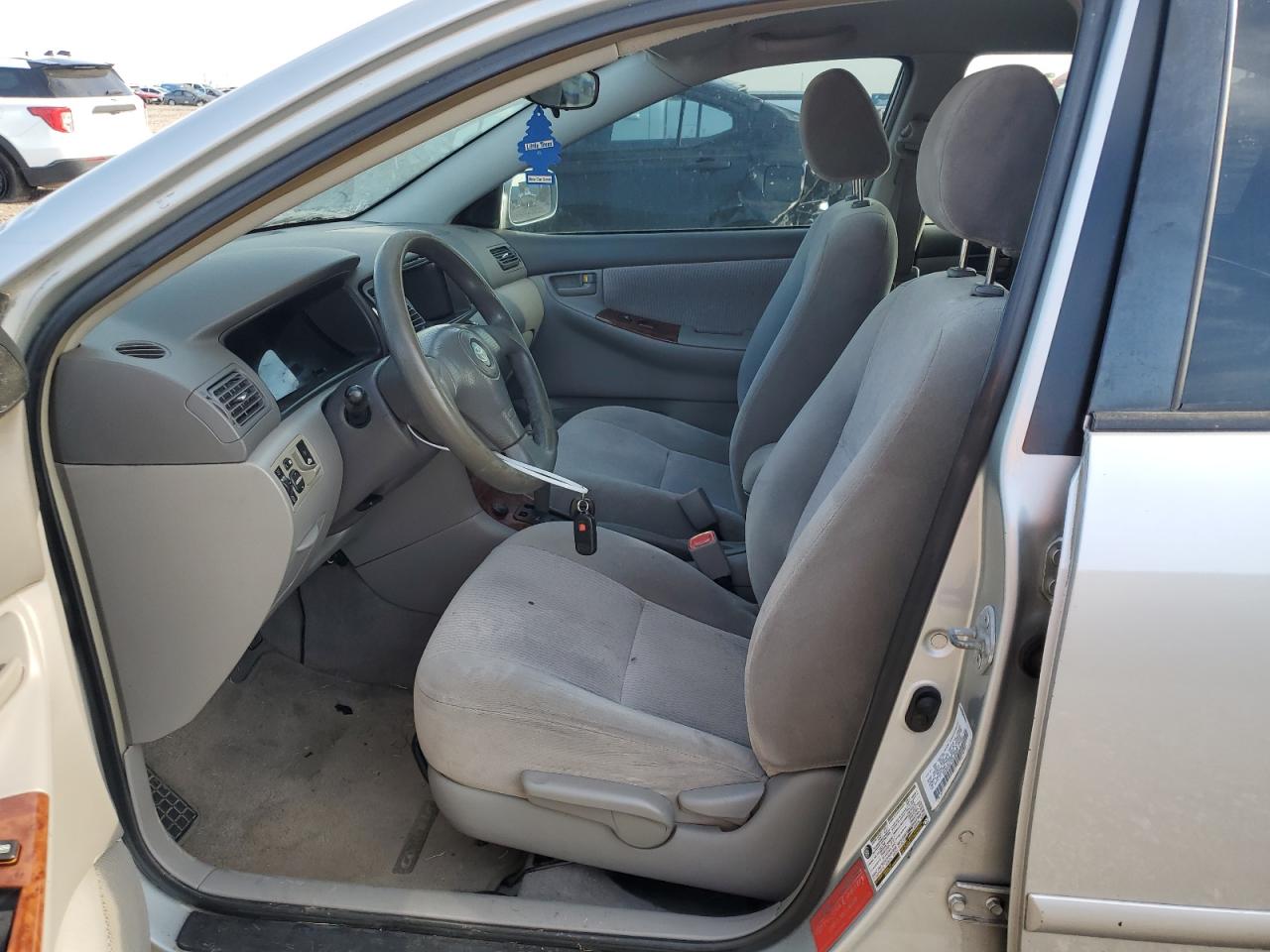 2005 Toyota Corolla - Image 7