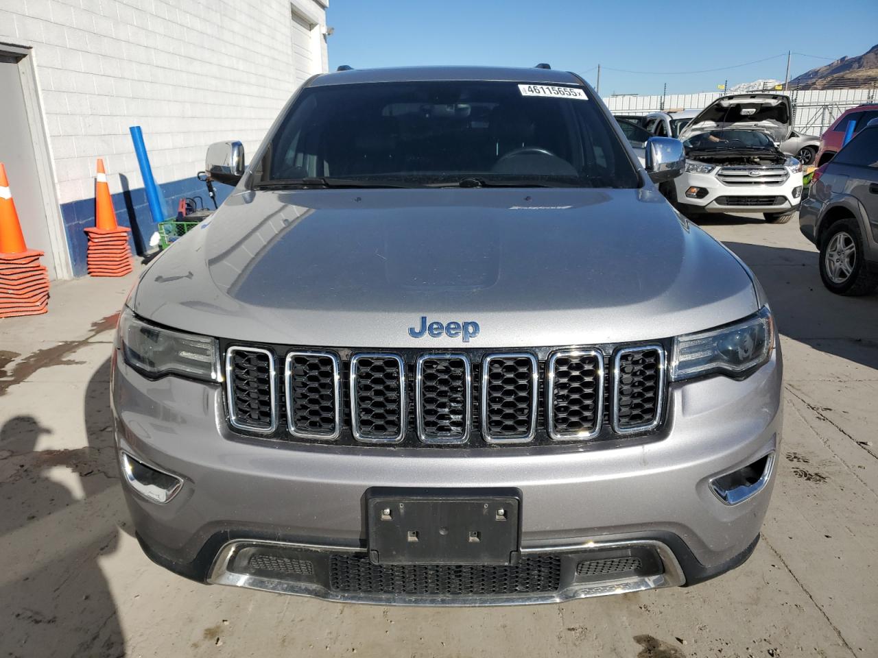 2017 Jeep Grand Cherokee - Image 5