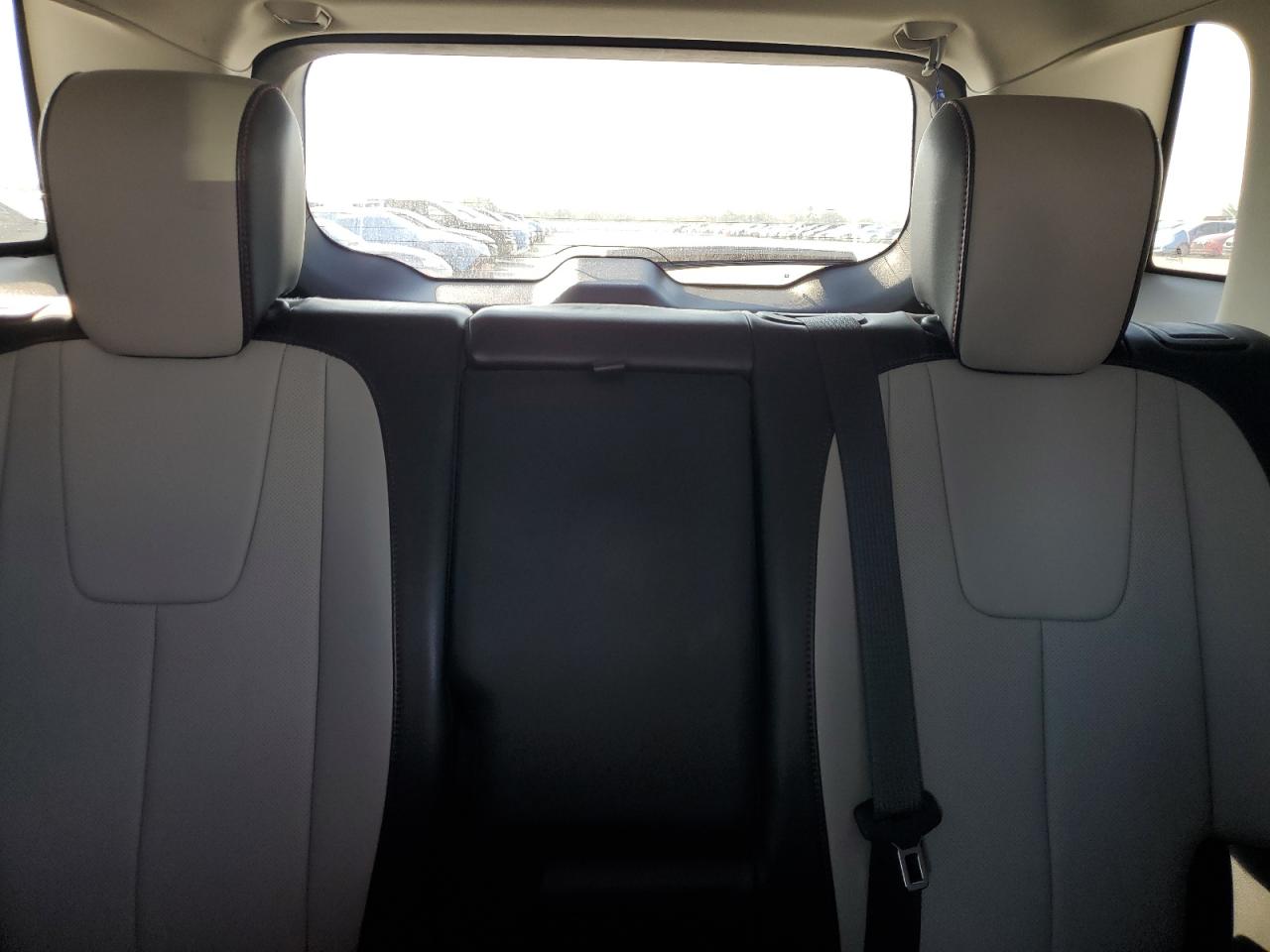 2014 GMC Terrain - Image 10