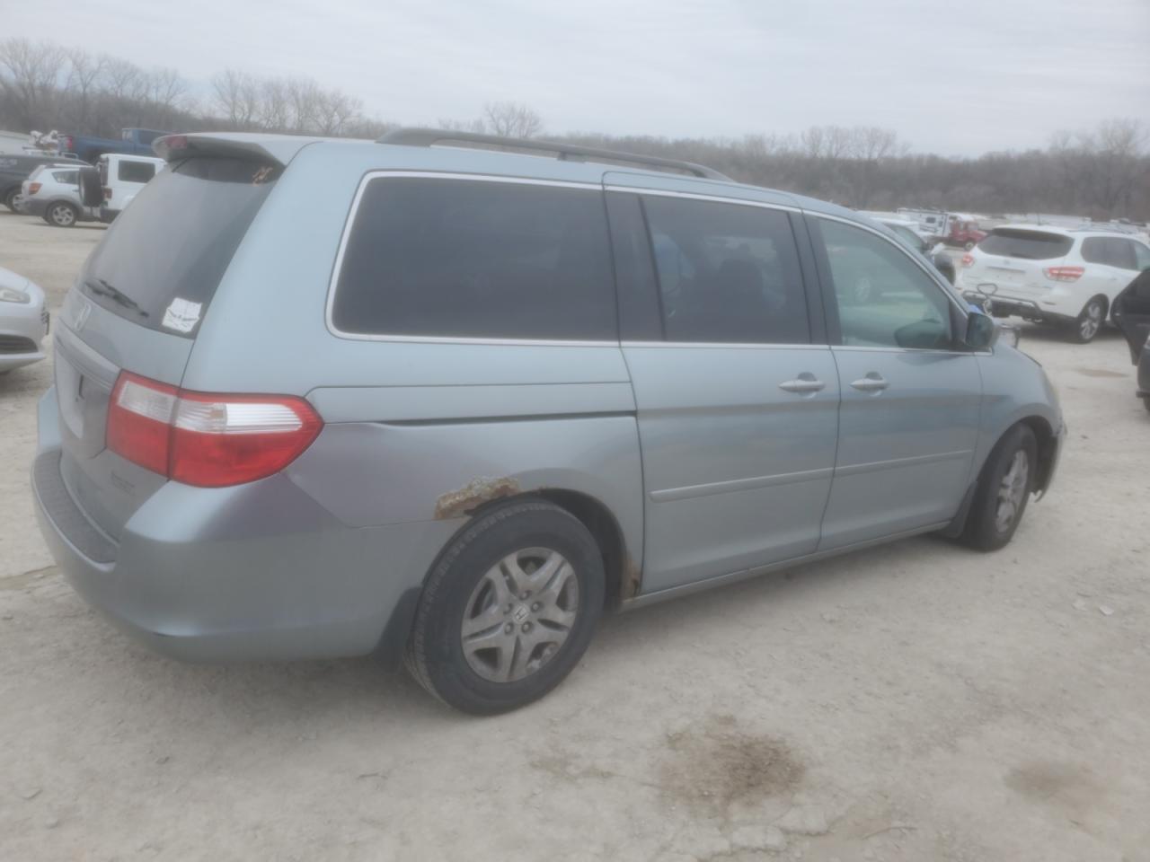2006 Honda Odyssey - Image 3