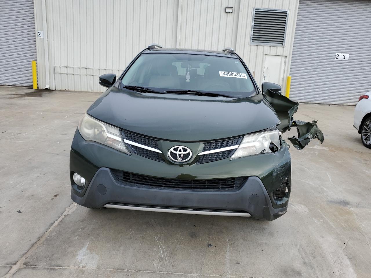 2013 Toyota RAV 4 - Image 5