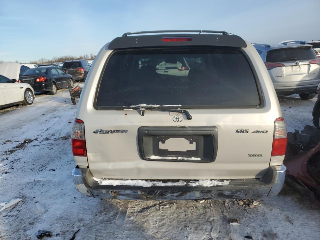 2000 Toyota 4Runner - Image 6