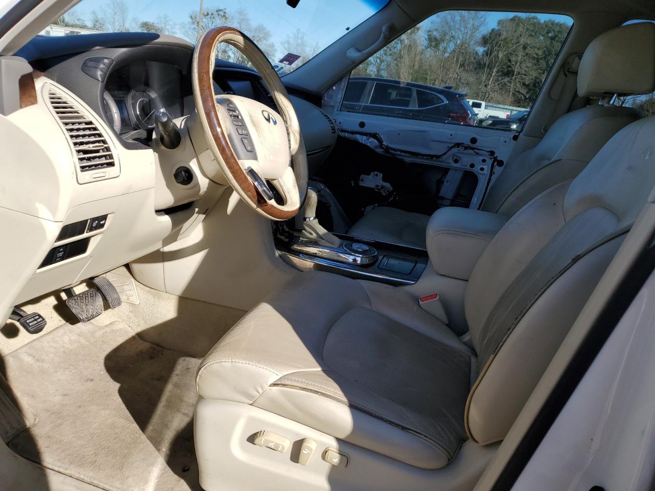 2013 Infiniti QX56 - Image 7