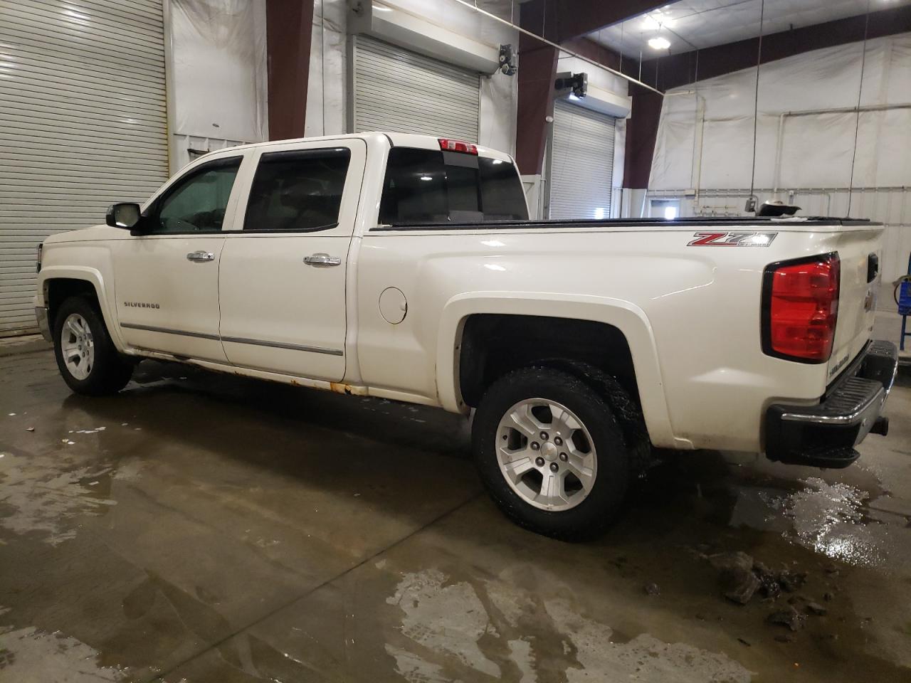 2014 Chevrolet Silverado - Image 2